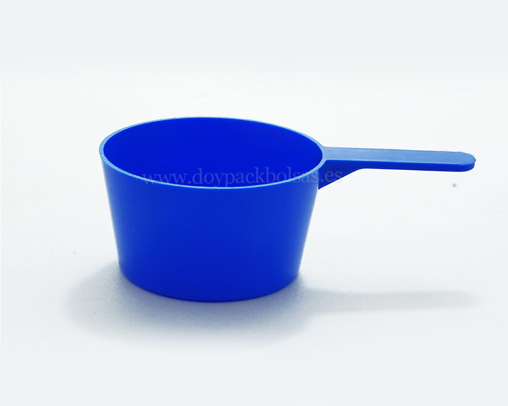 blue measuring scoops