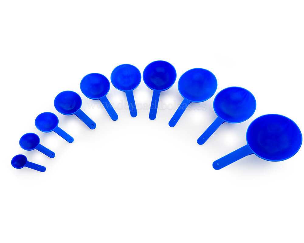 blue measuring scoops